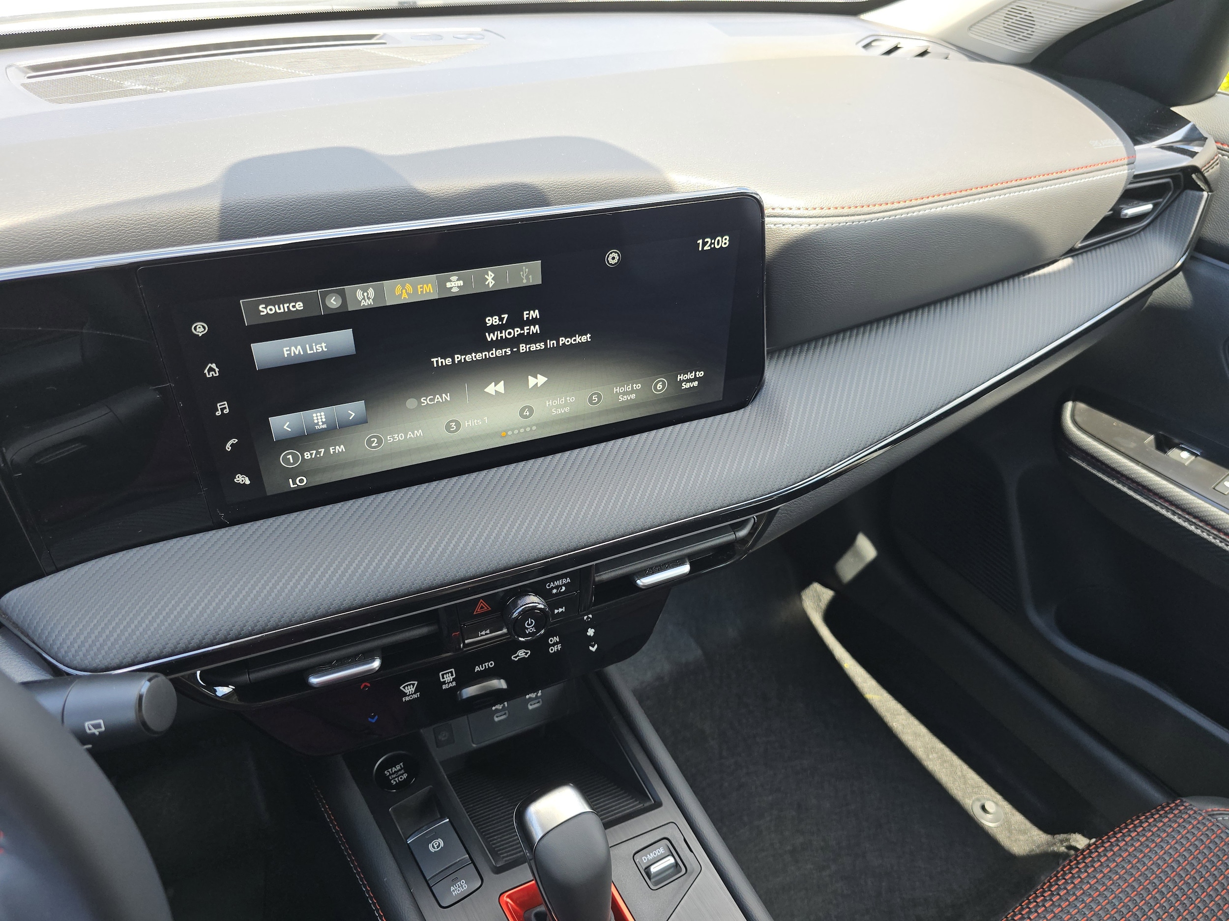 2025 Nissan Kicks SR - Photo 30