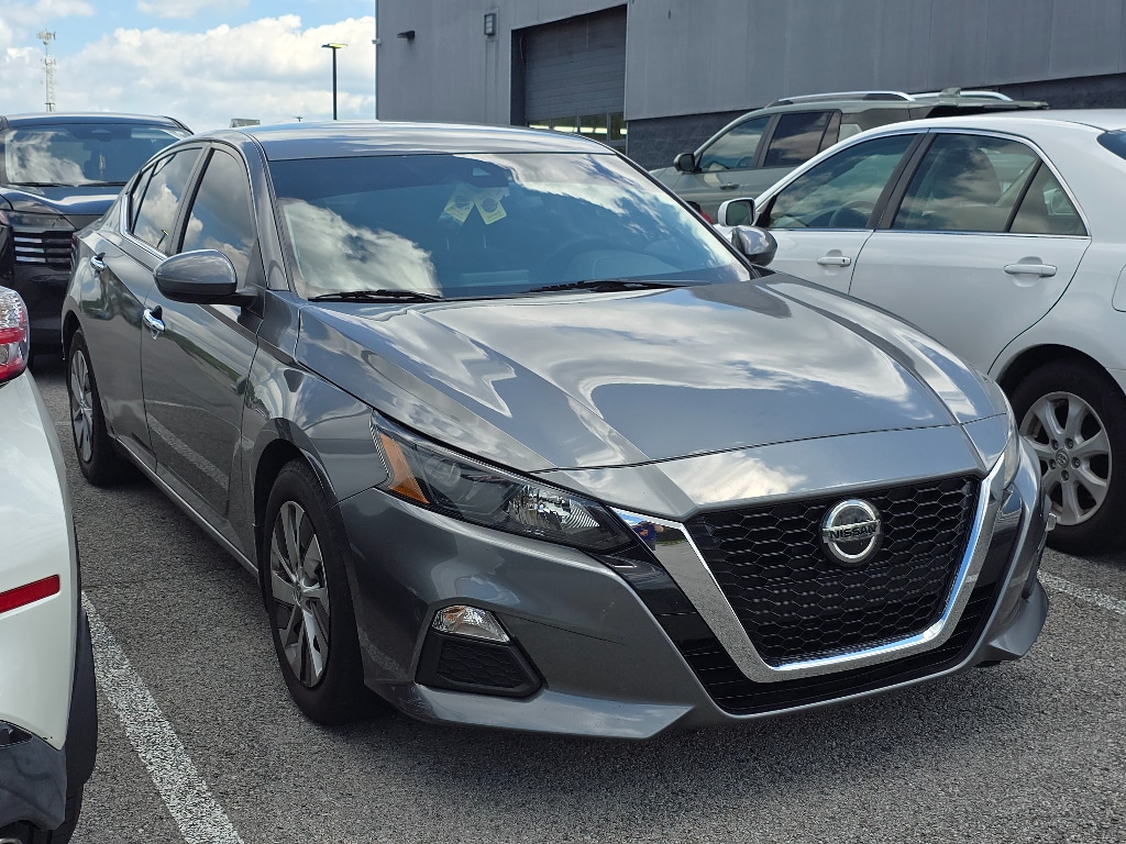 Used 2022 Nissan Altima 2.5 S Sedan