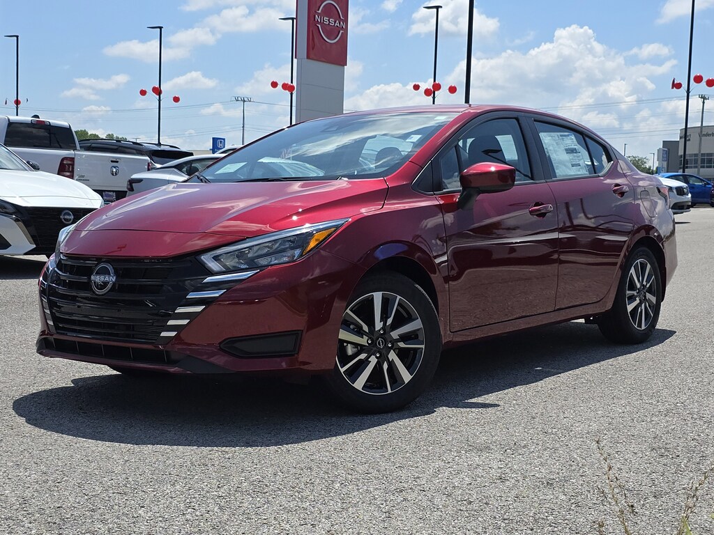 2025 Nissan Versa SV photo 2