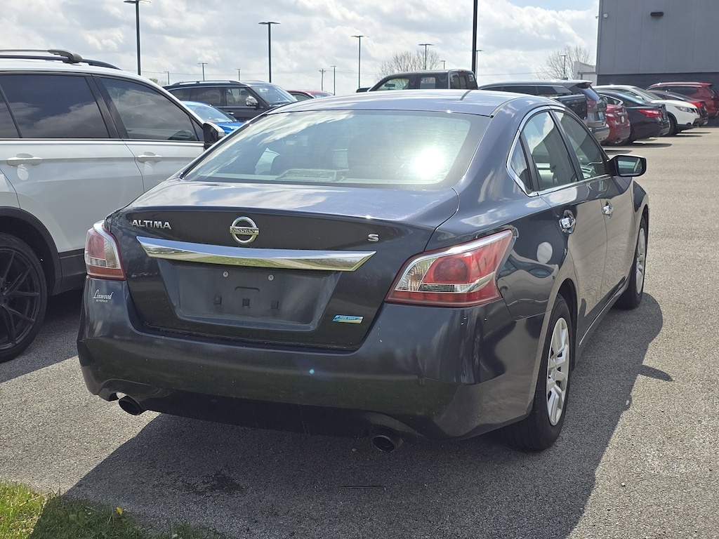 Used 2013 Nissan Altima 2.5 S Sedan
