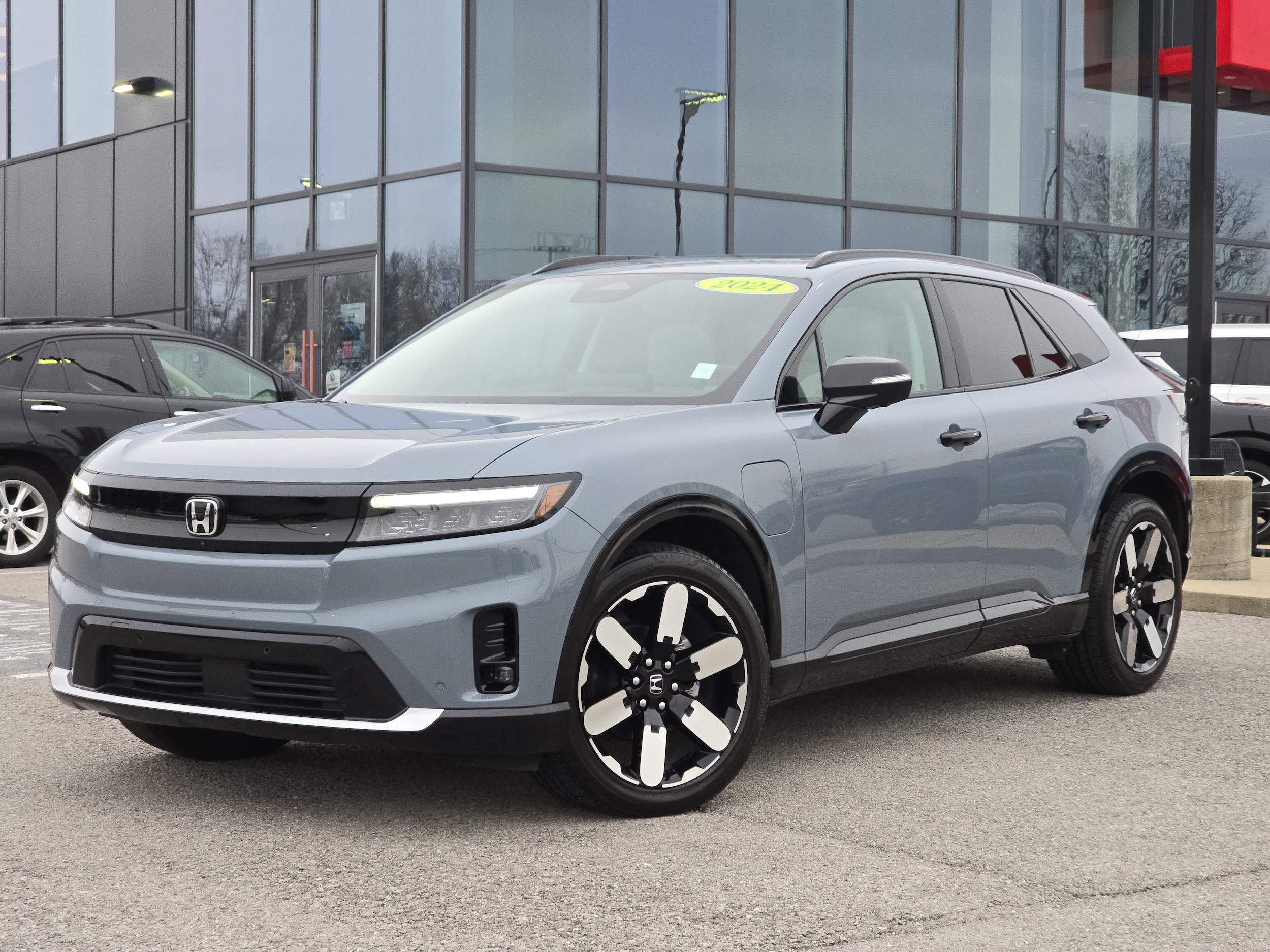 2024 Honda Prologue Elite's photo