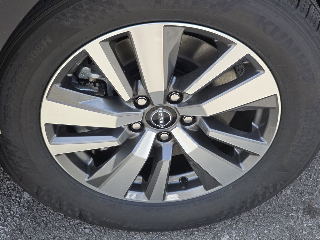 New 2026 Nissan Pathfinder SL Sport Utility