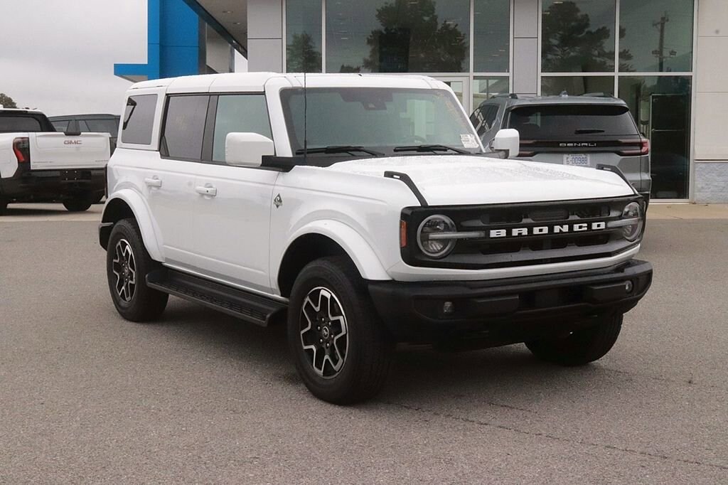 Used 2025 Ford Bronco Outer Banks