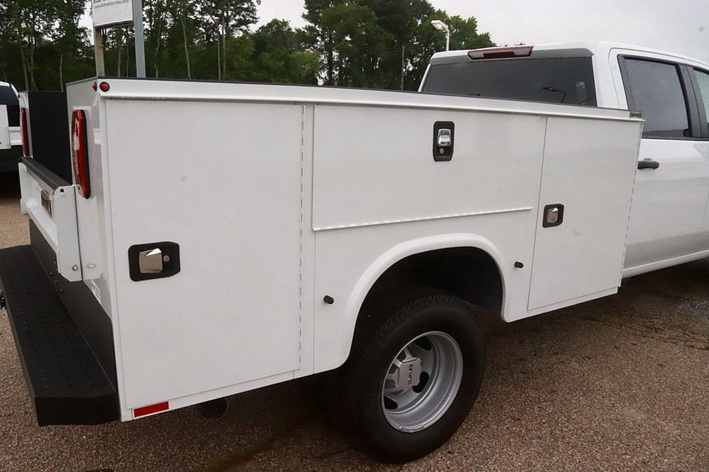 2026 GMC Sierra 3500 Chassis Cab Pro - Photo 8