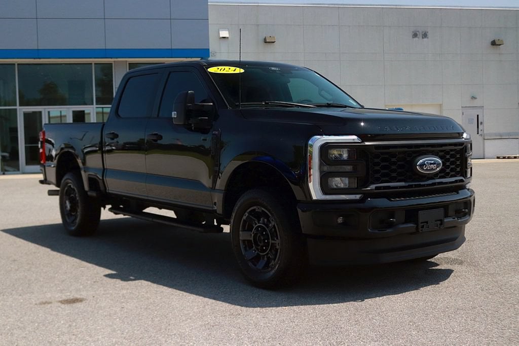 Used 2024 Ford Super Duty F-250 SRW XL