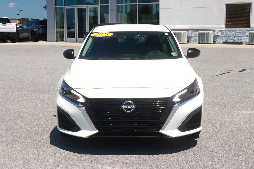 Used 2025 Nissan Altima SV