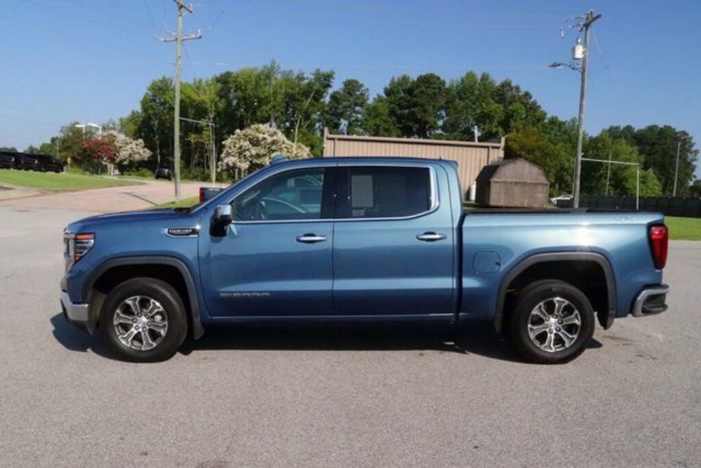 Used 2024 GMC Sierra 1500 SLT Truck