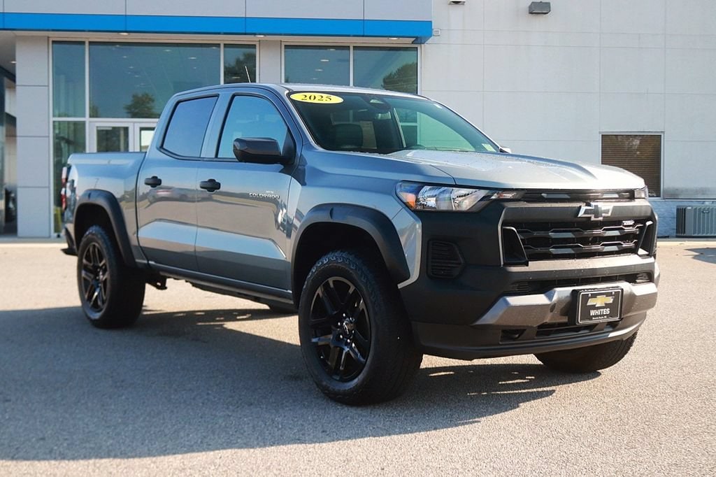 Used 2025 Chevrolet Colorado Trail Boss Truck