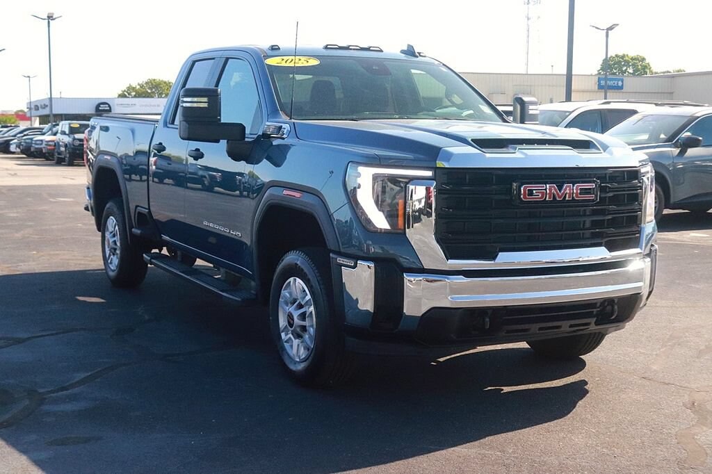 Used 2025 GMC Sierra 2500 HD Pro Truck