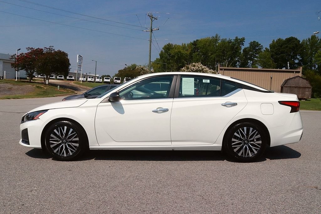 Used 2025 Nissan Altima SV