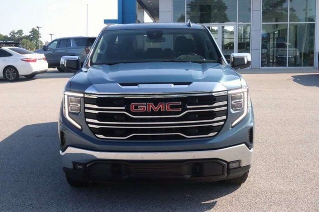 Used 2024 GMC Sierra 1500 SLT Truck