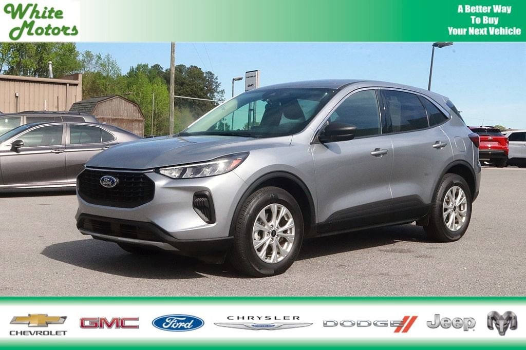 2023 Ford Escape 