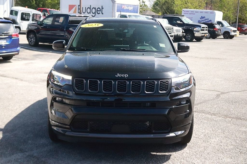 Used 2025 Jeep Compass Limited