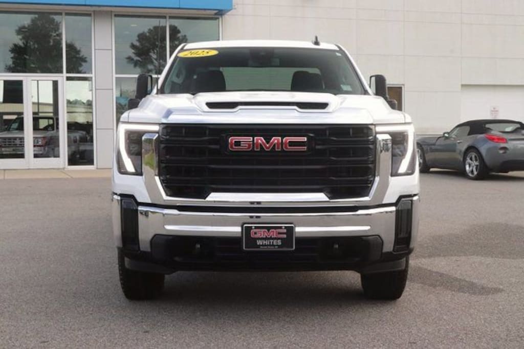 New 2025 GMC Sierra 2500 HD Pro Truck