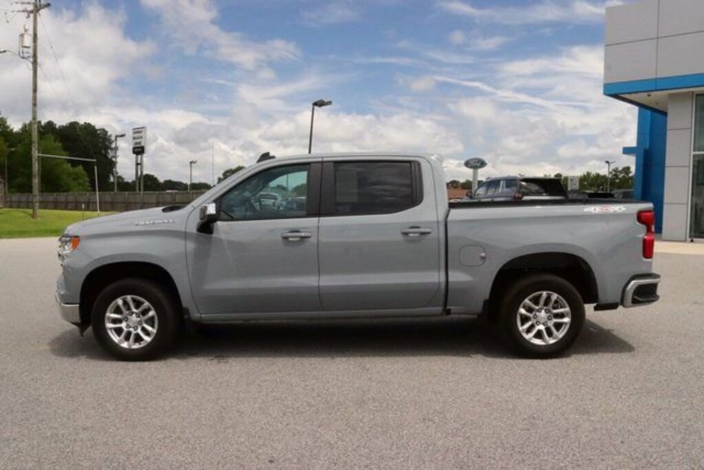 Used 2024 Chevrolet Silverado 1500 LT (2FL) Truck