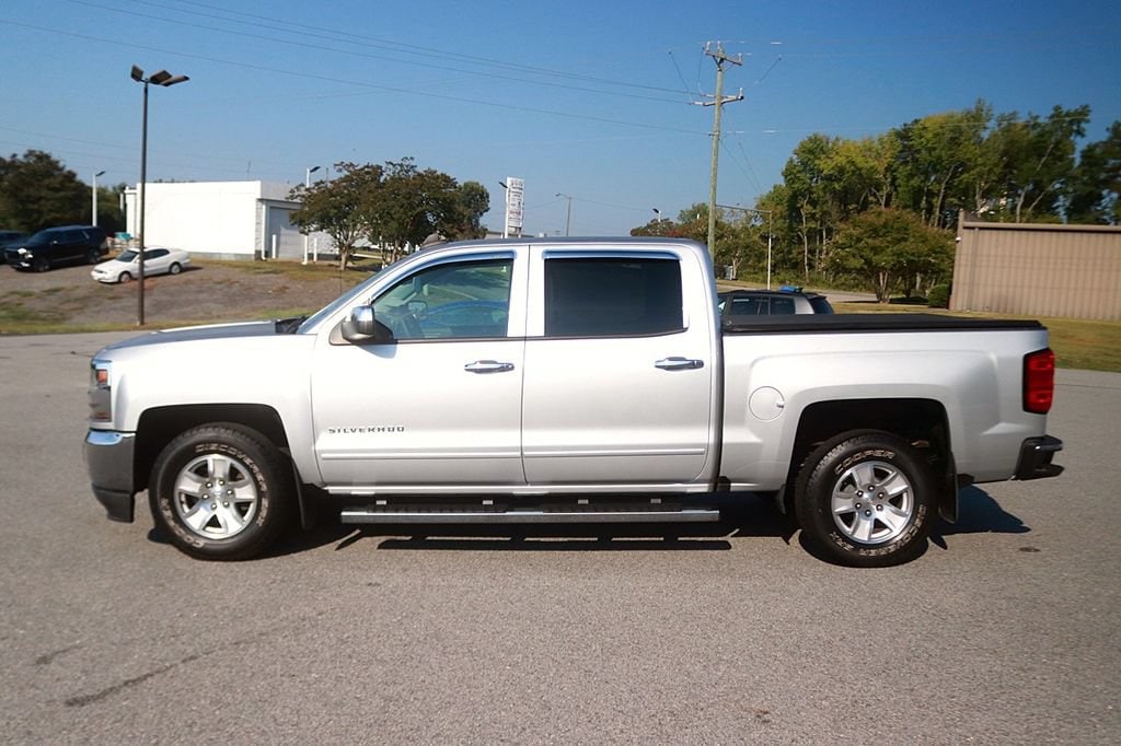 Used 2018 Chevrolet Silverado 1500 LT Truck