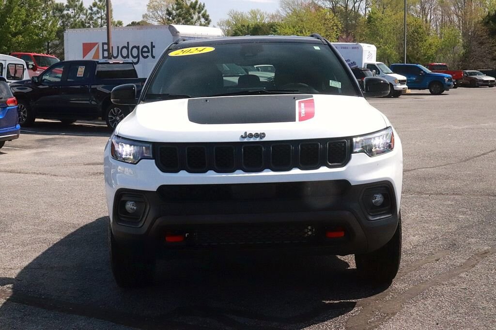 Used 2024 Jeep Compass Trailhawk