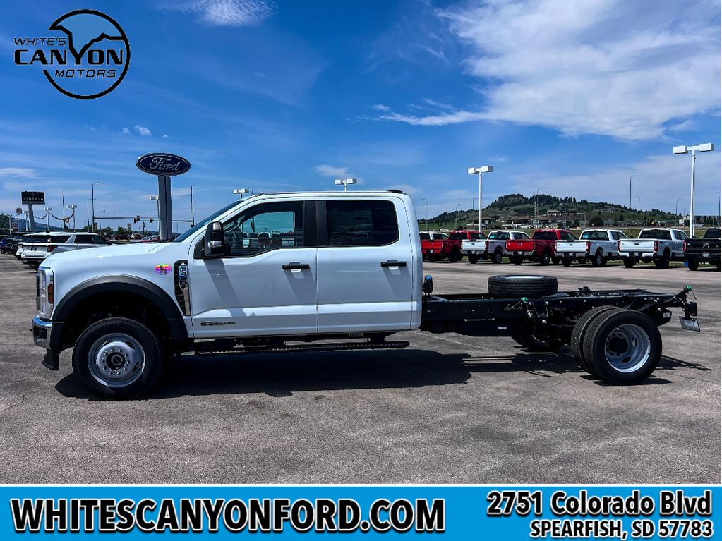 2025 Ford F-450 XL photo 2