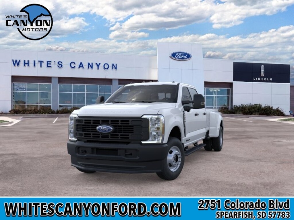 New 2026 Ford F-350 XL Truck Crew Cab