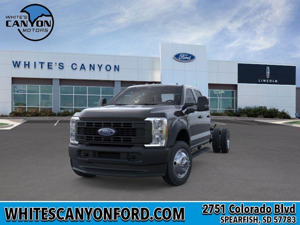 New 2026 Ford F-450 Chassis  Truck Crew Cab