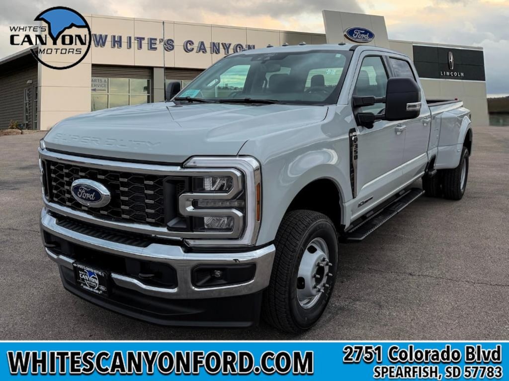 New 2026 Ford F-350 Truck Crew Cab