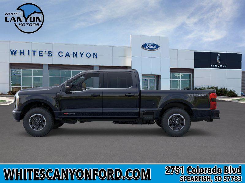 2026 Ford F-350 Lariat photo 2
