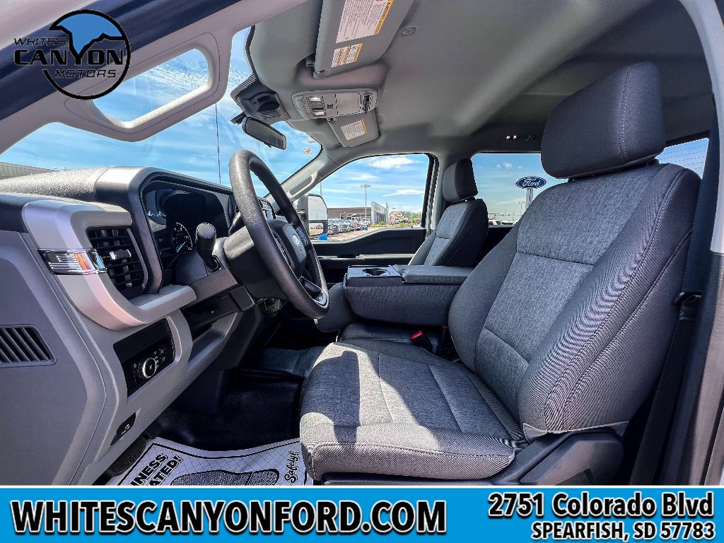 2025 Ford F-450 XL photo 4