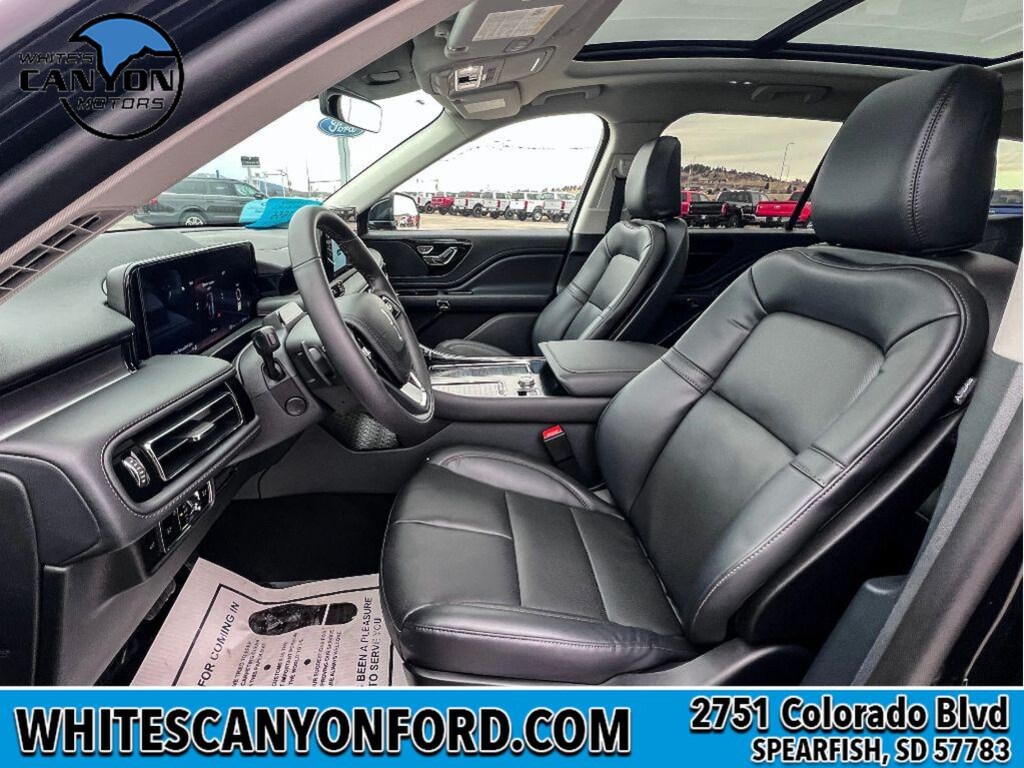 New 2026 Lincoln Aviator Premiere SUV