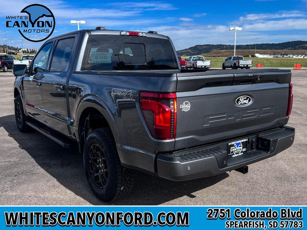 2025 Ford F-150 XLT photo 2