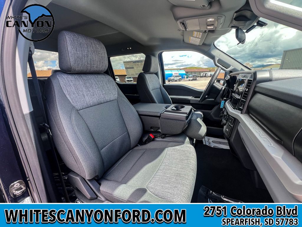 2025 Ford F-350 XLT photo 11