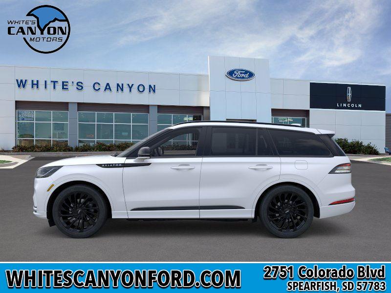 2025 Lincoln Aviator Reserve photo 3