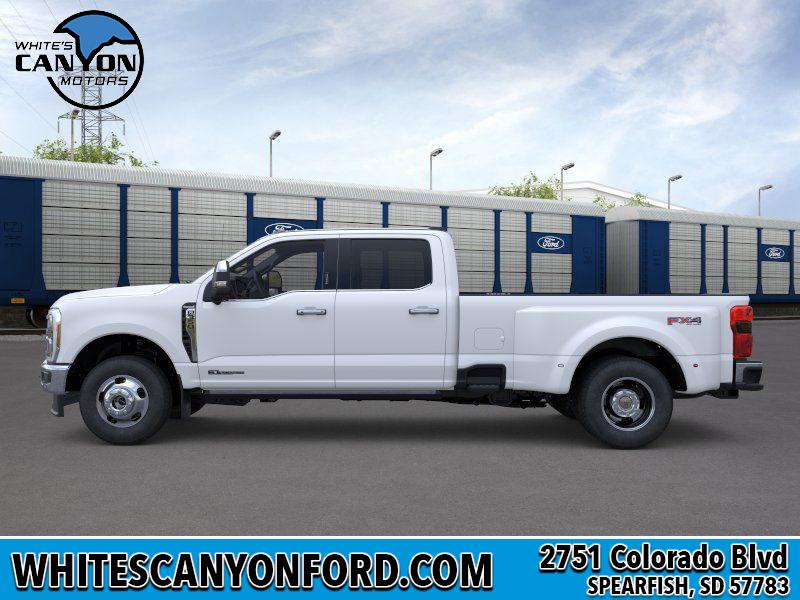 2026 Ford F-350 King Ranch photo 3