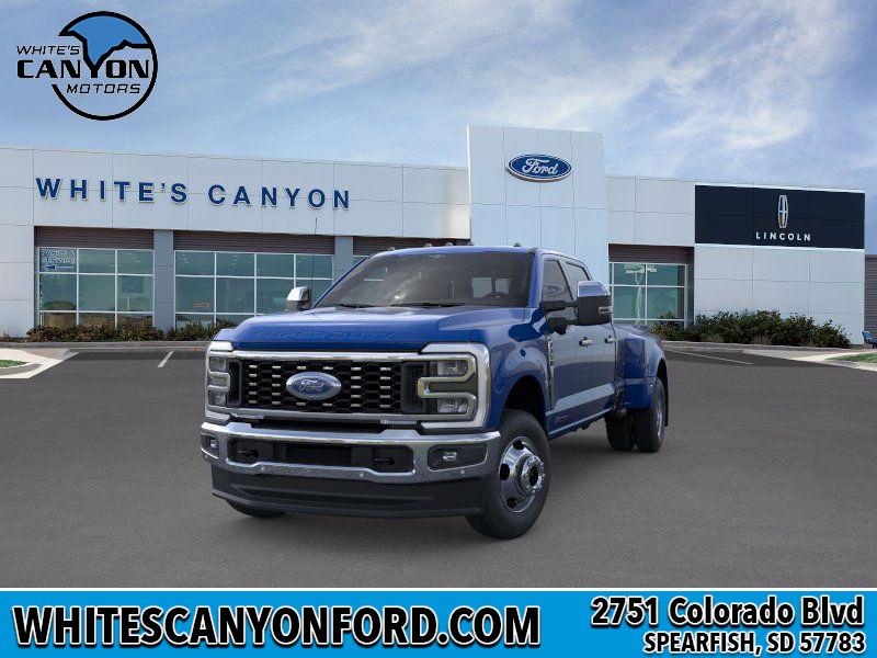 2026 Ford F-350 Lariat photo 2