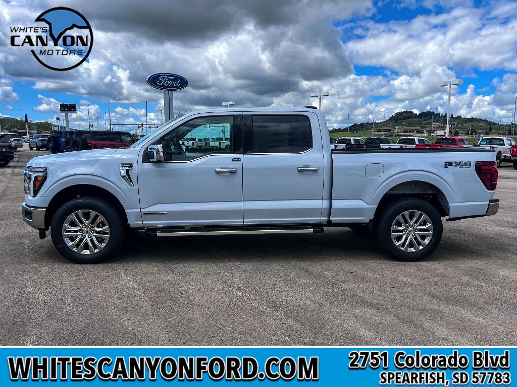 2025 Ford F-150 Lariat photo 2