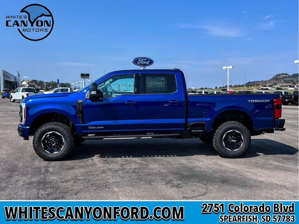 2026 Ford F-350 Lariat photo 2