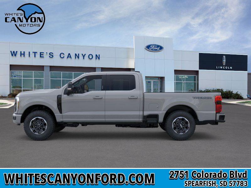 2026 Ford F-350 Lariat photo 3