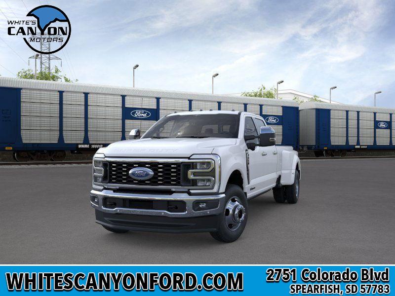 2026 Ford F-350 King Ranch photo 2