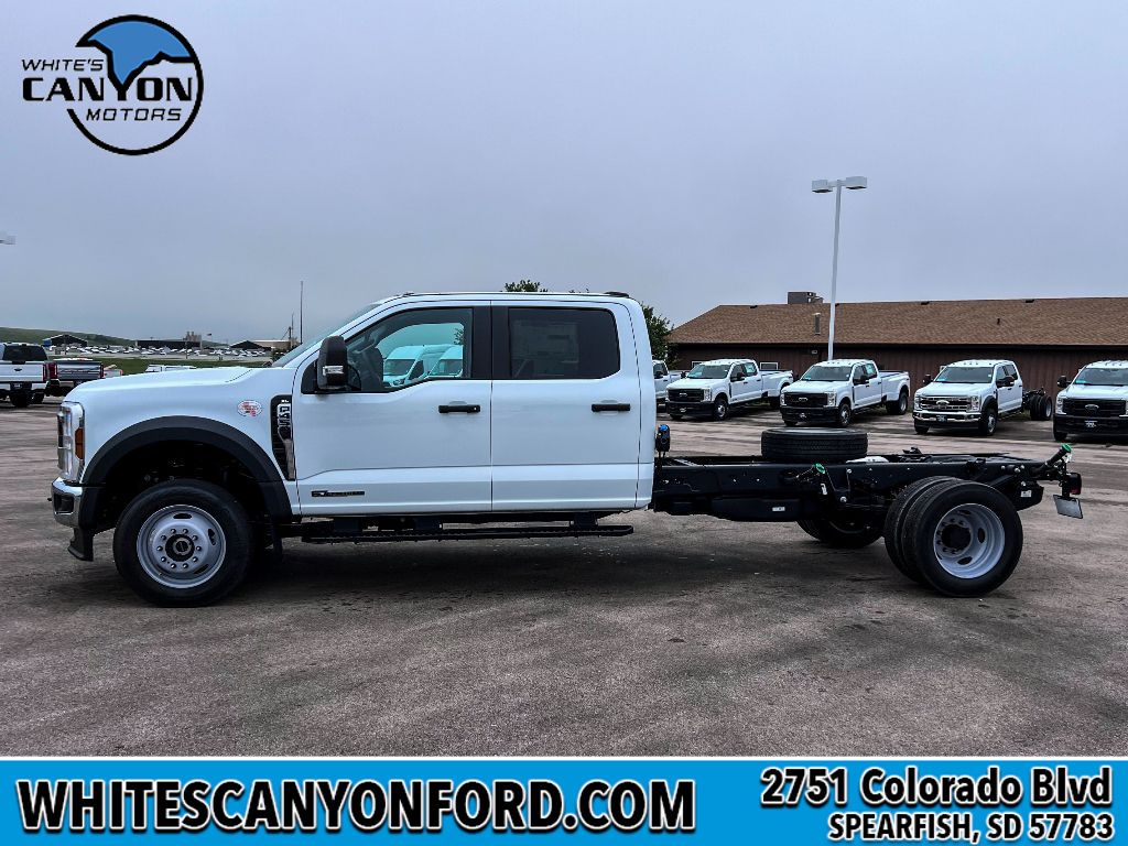 2025 Ford F-450 XL photo 2