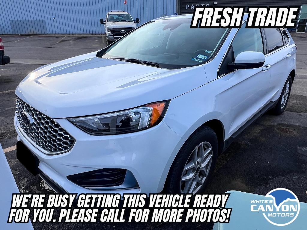2024 Ford Edge SEL photo 2