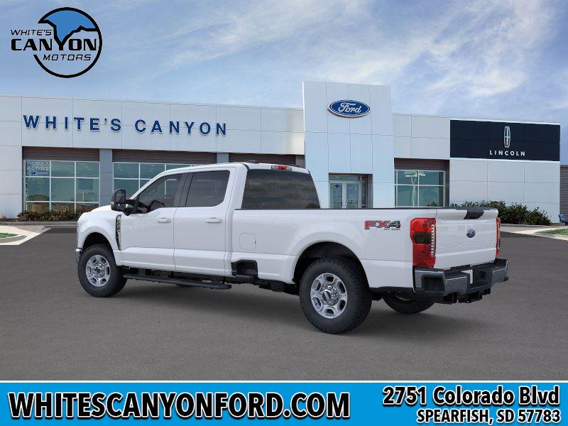 2026 Ford F-350 XLT photo 4