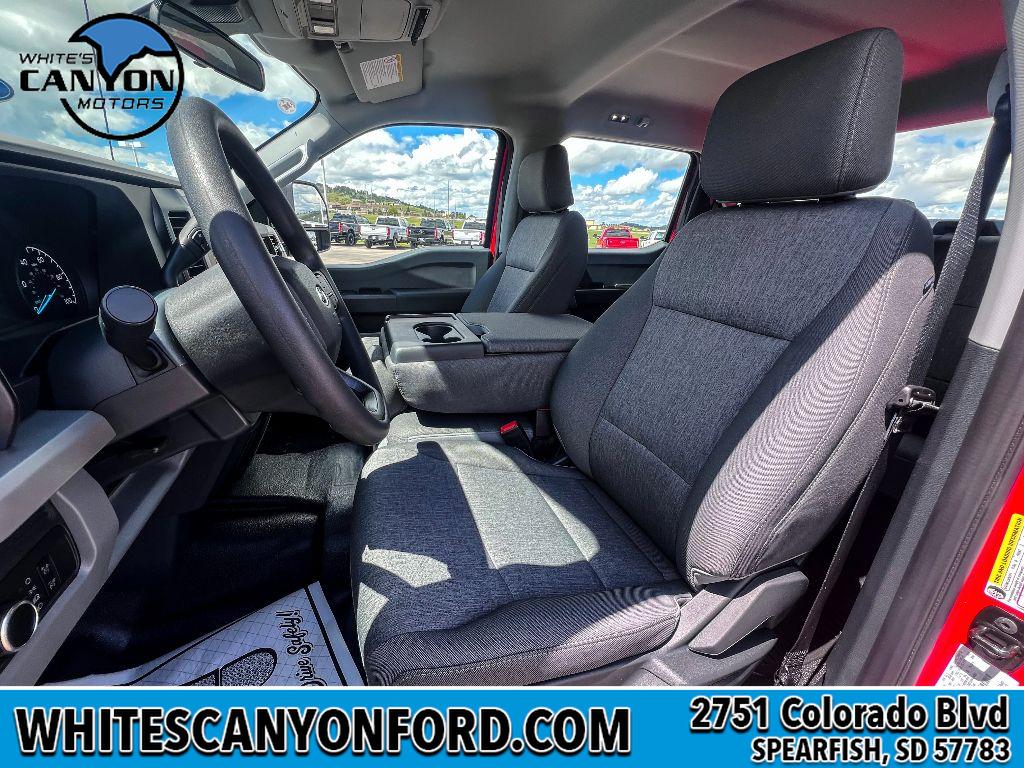 2025 Ford F-250 XL photo 4