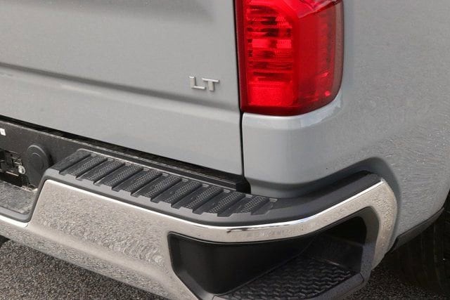 2024 Chevrolet Silverado 1500 LT - Photo 10