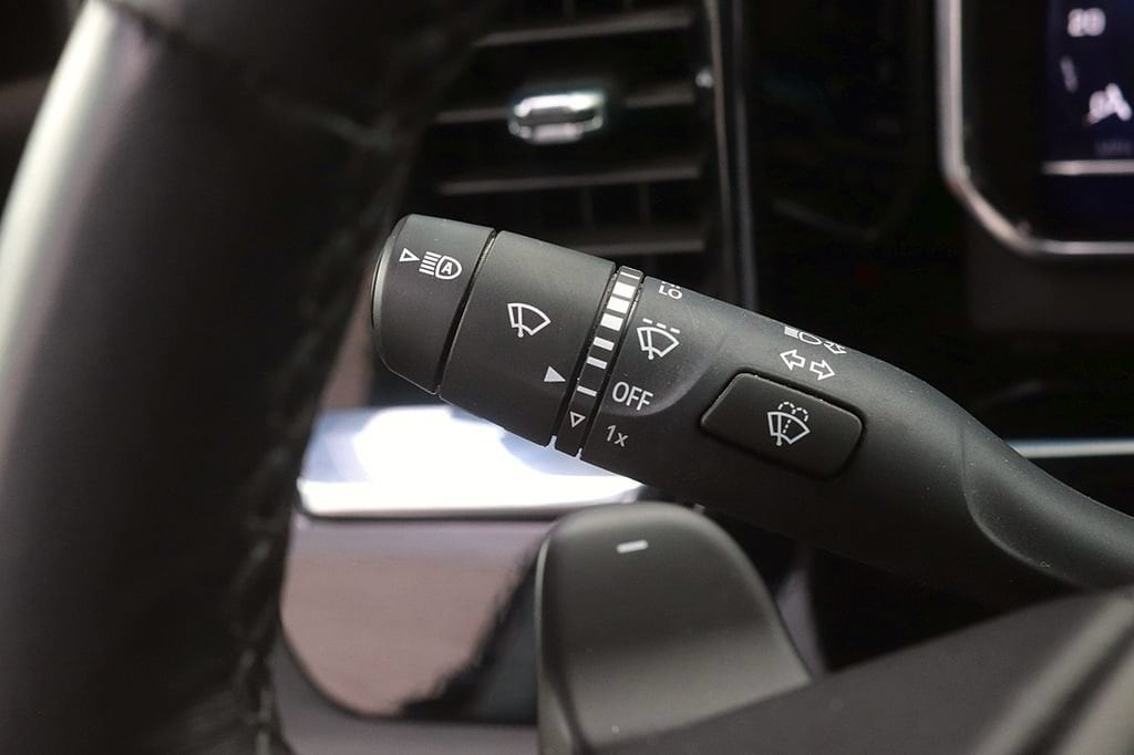 2023 Chevrolet Silverado 1500 RST - Photo 25