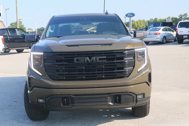 Used 2024 GMC Sierra 1500 Elevation with VIN 1GTUUCED2RZ180206 for sale in Roanoke Rapids, NC