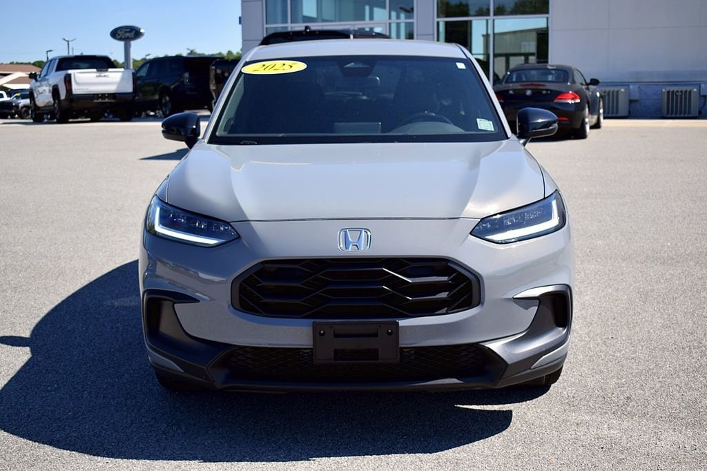 Used 2025 Honda HR-V Sport