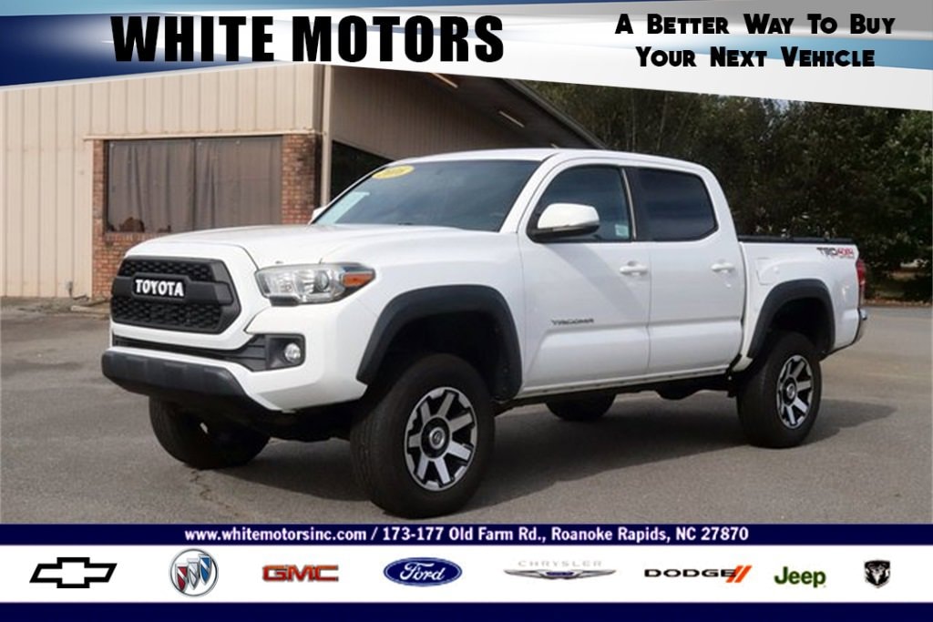 2016 Toyota Tacoma TRD Off Road's photo