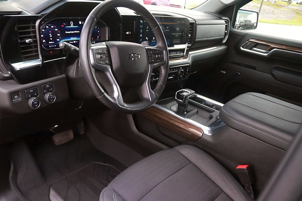 2023 Chevrolet Silverado 1500 RST - Photo 14