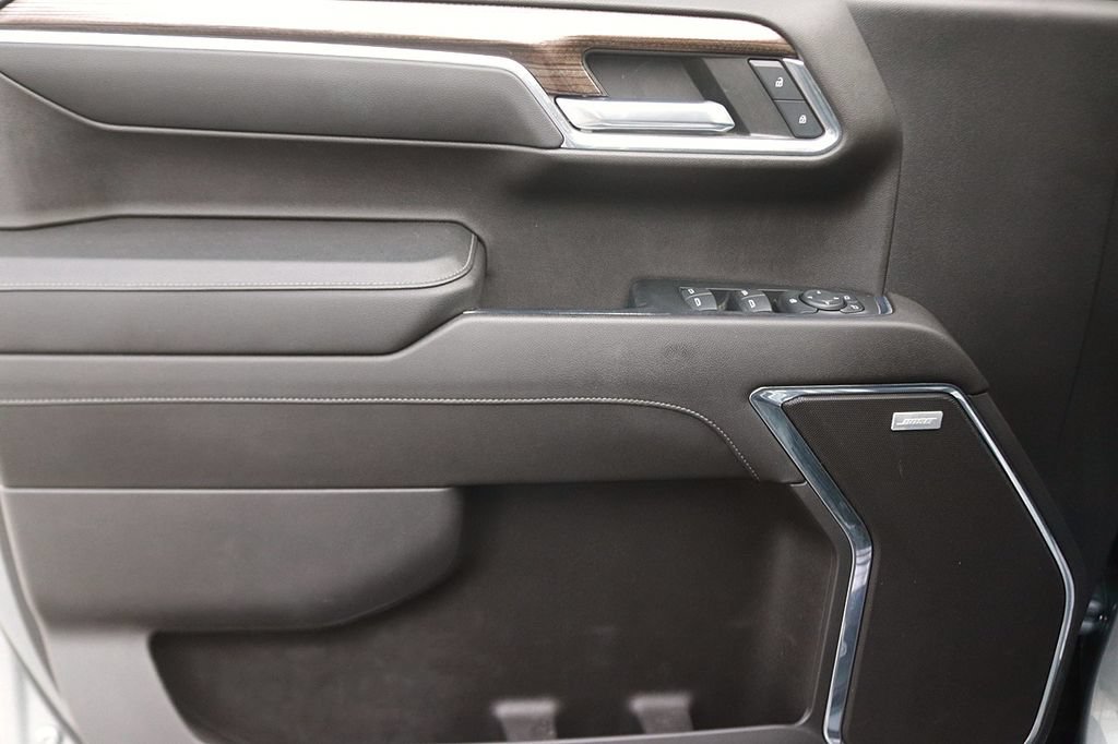 2023 Chevrolet Silverado 1500 RST - Photo 12