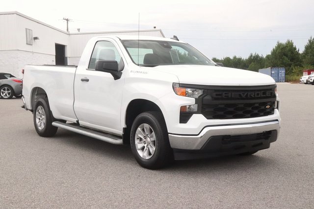2024 Chevrolet Silverado 1500 photo 3