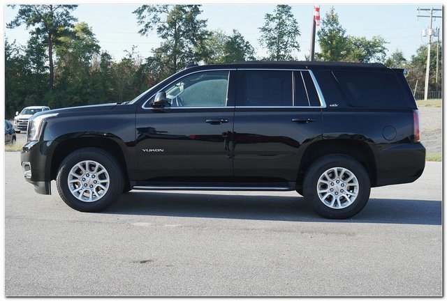 2020 Gmc Yukon SLT photo 4